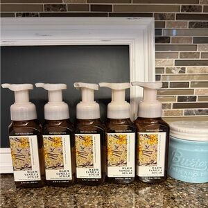 Warm Vanilla Sugar Foaming Hand Soap Bath & Body Works Set of 5